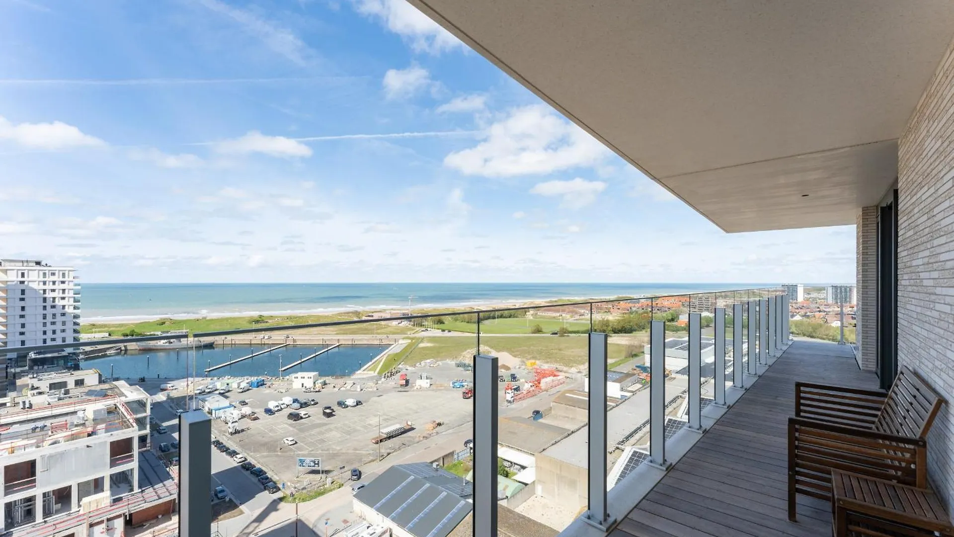 Apartment Central Park Fenomenaal App Met Zwembad En Gym! Ostend Belgium